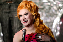 Jinkx Monsoon chce, aby se v seriálu „X-Men“ objevila trans žena do role Mystique, a požádala agenta, aby „začal uvádět její jméno“