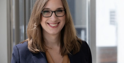 Prvním úspěšným návrhem zákona Sarah McBride je zákon o soukromém kapitálu, který spolupodpořil republikán, bojující proti transsexuálům.