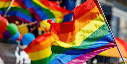 Co je Měsíc hrdosti? Vše, co potřebujete vědět o LGBTQ+ oslavě