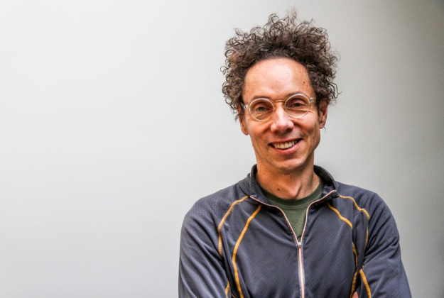 Malcolm Gladwell se ostře vyjadřuje proti trans sportovcům a obrací svá dřívější prohlášení: „Stydím se“